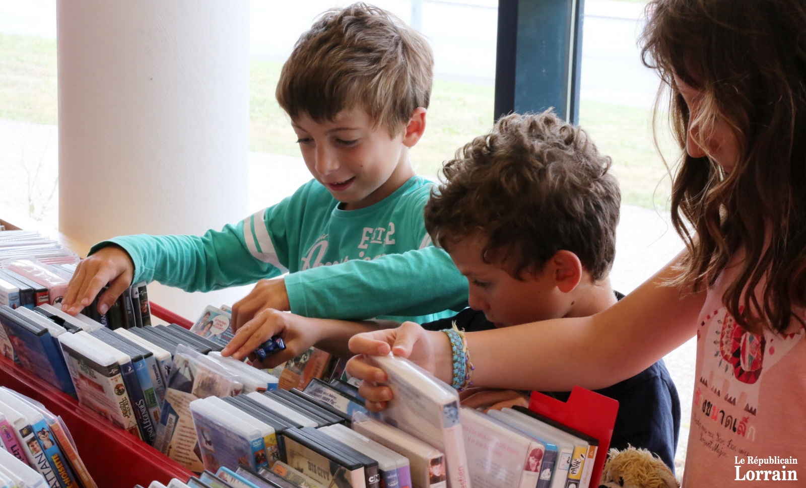 l-acces-a-la-mediatheque-intercommunale-est-desormais-gratuit-pour-les-enfants-de-moins-de-14-ans-ou-a-5-pour-les-enfants-n-habitant-pas-le-territoire-de-la-ccal-photos-rene-bych.jpg l-acces-a-la-mediatheque-intercommunale-est-desormais-gratuit-pour-les-enfants-de-moins-de-14-ans-ou-a-5-pour-les-enfants-n-habitant-pas-le-territoire-de-la-ccal-photos-rene-bych.jpg