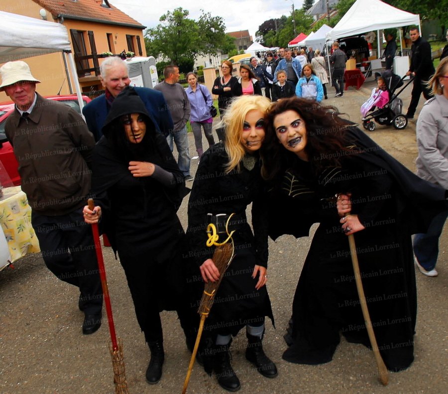pour-pouvoir-beneficier-d-une-entree-gratuite-les-visiteurs-de-la-fete-de-la-sorciere-sont-invites-a-venir-deguises-photo-d-archives-samuel-moreau.jpg pour-pouvoir-beneficier-d-une-entree-gratuite-les-visiteurs-de-la-fete-de-la-sorciere-sont-invites-a-venir-deguises-photo-d-archives-samuel-moreau.jpg