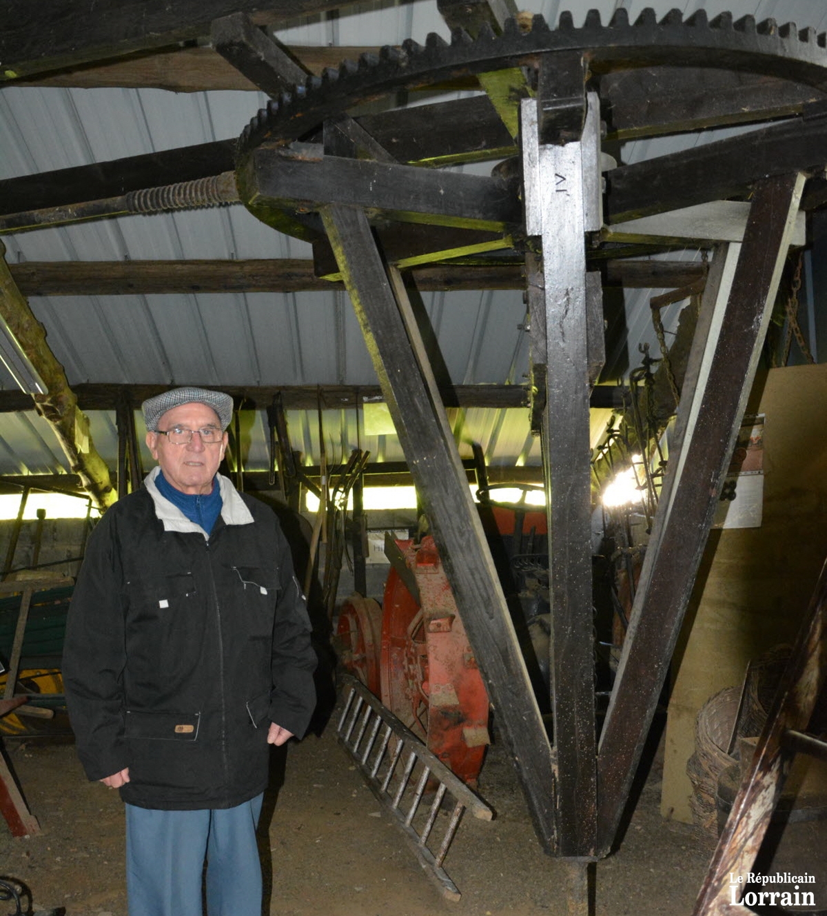 des-machines-impressionnantes-comme-ce-manege-a-cheval-peuvent-etre-admirees-au-musee-campagnard-agricole-de-fillieres-photo-rl-1559899846.jpg des-machines-impressionnantes-comme-ce-manege-a-cheval-peuvent-etre-admirees-au-musee-campagnard-agricole-de-fillieres-photo-rl-1559899846.jpg