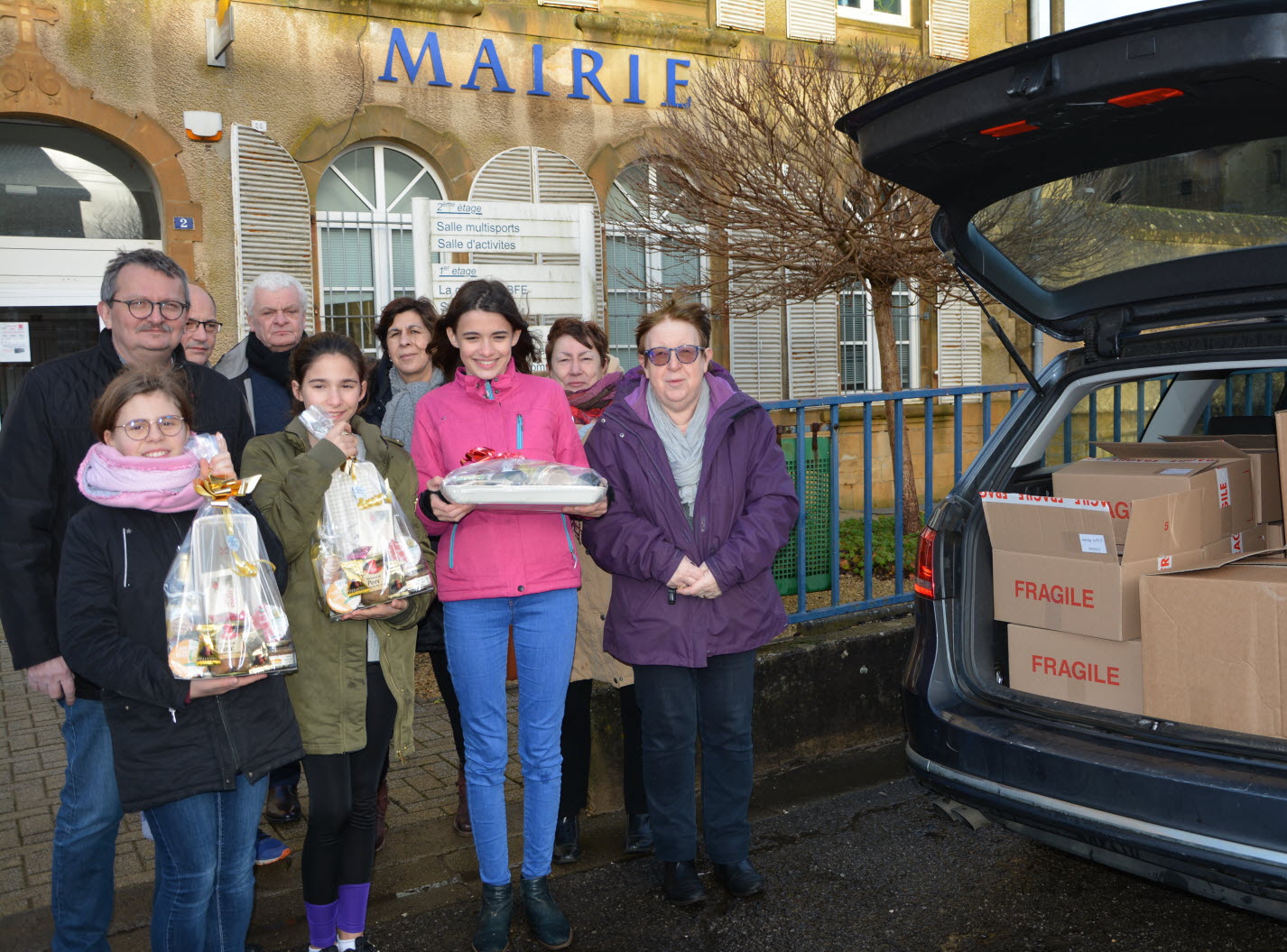 Distribution du colis aux seniors de Fillières