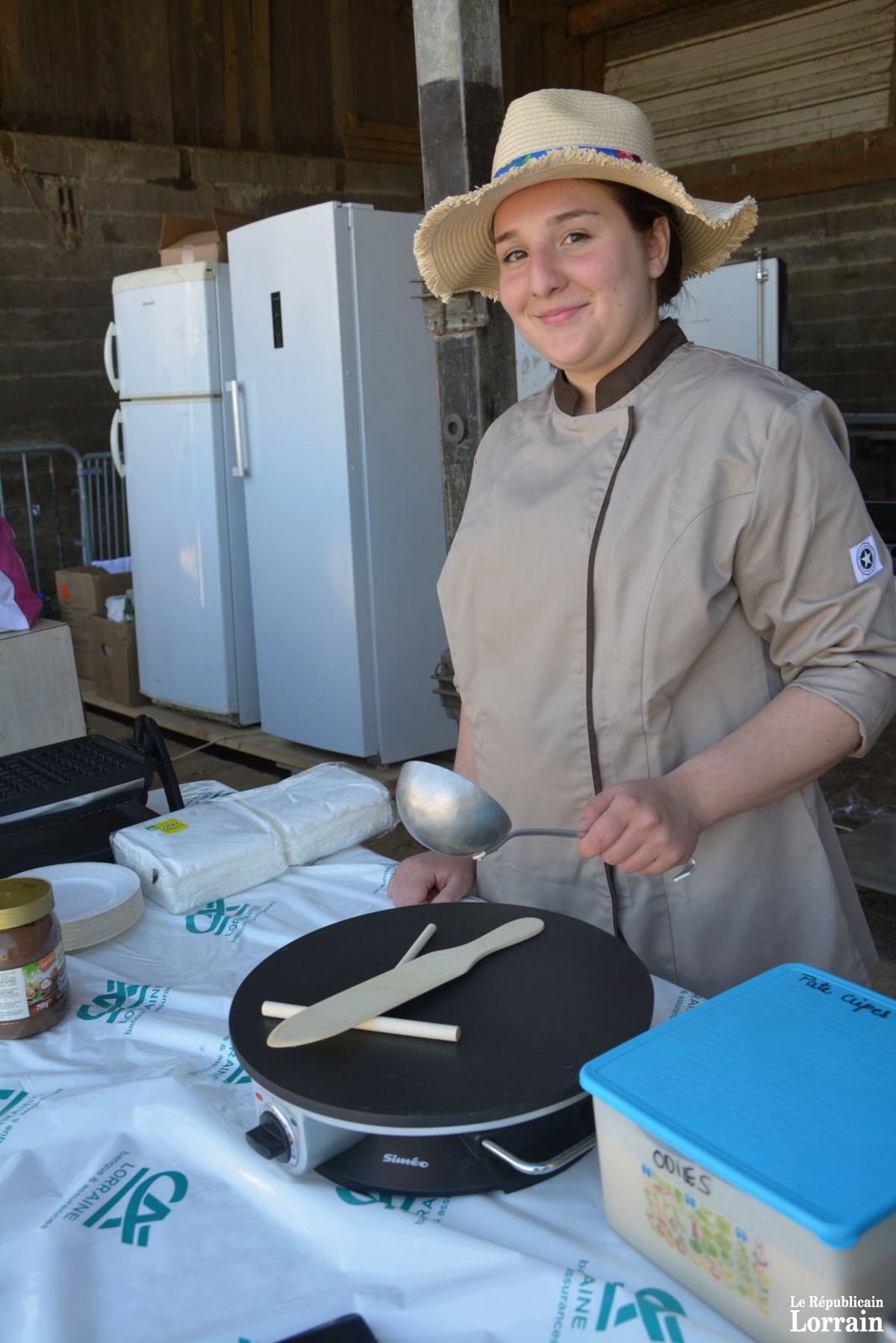 une-petite-crepe-ou-encore-une-gaufre-mathilde-boulangere-de-metier-a-regale-les-visiteurs-photo-rl-1559738581.jpg une-petite-crepe-ou-encore-une-gaufre-mathilde-boulangere-de-metier-a-regale-les-visiteurs-photo-rl-1559738581.jpg